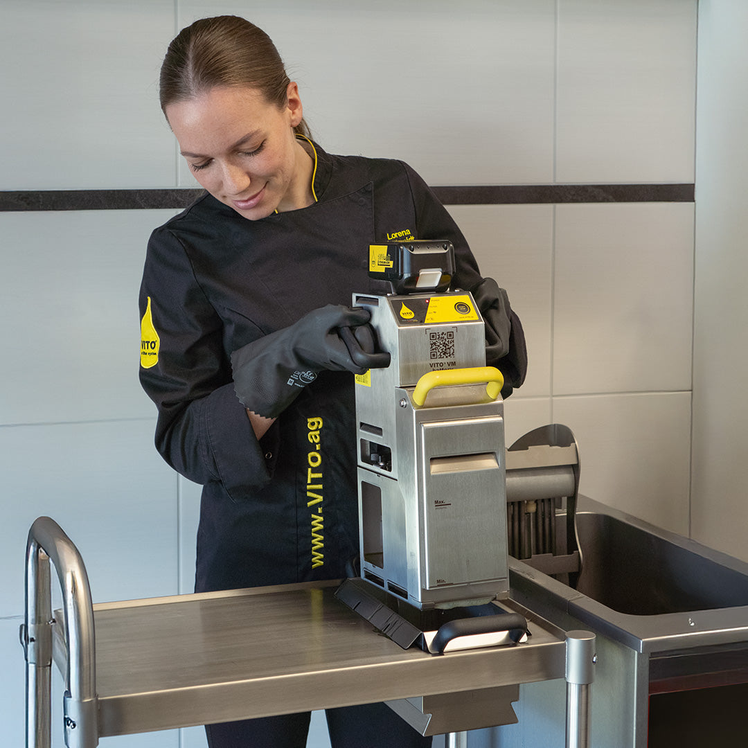 VITO VM Battery è ideale da 1 a 3 friggitrici fino a 20 litri di capacità (quantità residuo: leggero/medio)